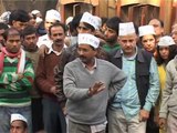 AAP Activist sat on Dharna against Sheila Dixit's govt demolition drive in Delhi