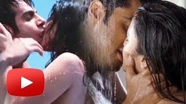 Who Kisses Hotter - Alia Bhatt Or Sunny Leone ?