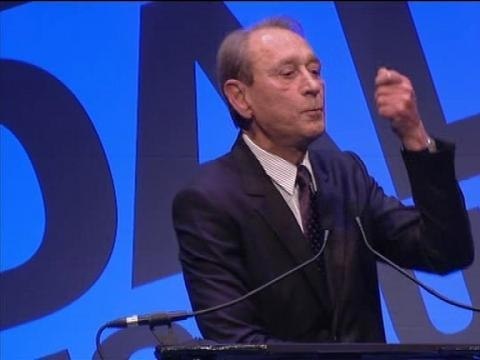 Bertrand Delanoë: Avec Anne Hidalgo, Paris restera la capitale de l'amour - 14/03