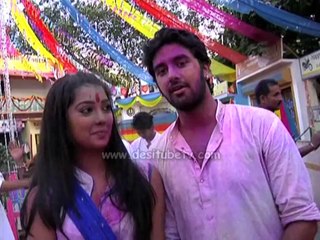 Veera tv show wishing all the viwers happy holi with lot  of suspence