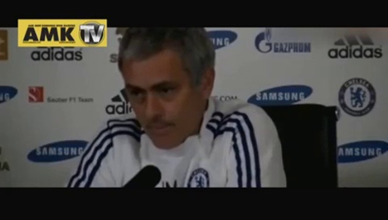 Mourinho gülme krizine girdi
