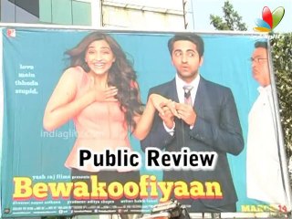 Video herunterladen: Bewakoofiyaan - Public Review  Hindi Movie | Ayushmann Khurrana, Sonam Kapoor, Rishi Kapoor