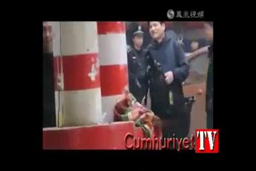 Çin'de bıçaklı saldırı dehşeti: 6 ölü