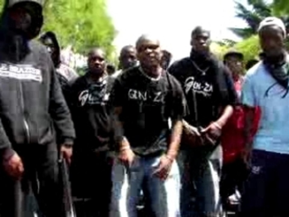 Shaolyn Gen Zu-Génération flinguée