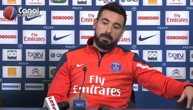 PSG / ASSE - La conférence de presse de Ezequiel Lavezzi