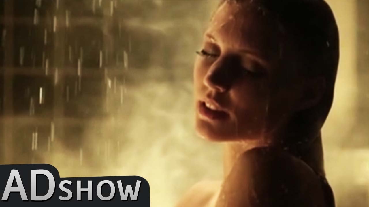 Slasher film PARODY: Sexy blonde murders serial killer