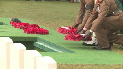 Des soldats britanniques inhumés cent ans après leur mort