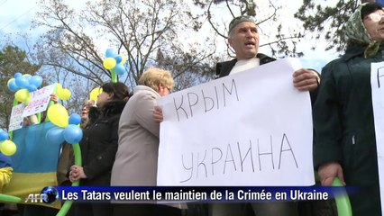 Crimée: manifestation des Tatars contre le référendum