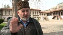 Crimea's Tatars pray for peace before referendum