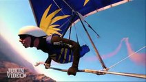 Hang Gliding Smoke Signals | JukinVideo EXCLUSIVE