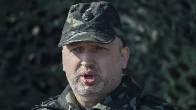 Ukraine reinforces troops to secure border
