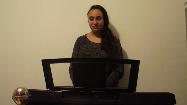 Sabryna Es - First composition New Vocal Performance (compo chant+piano)♫