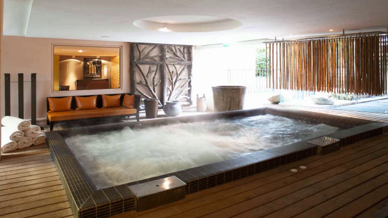 Salle de bains à Fréjus - 06 09 98 41 00 - MARC LACOMBE.