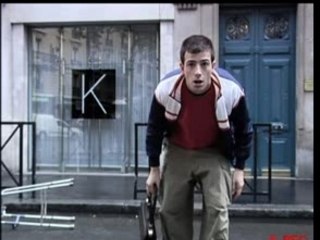 Publicit JVC Everio - le voleur