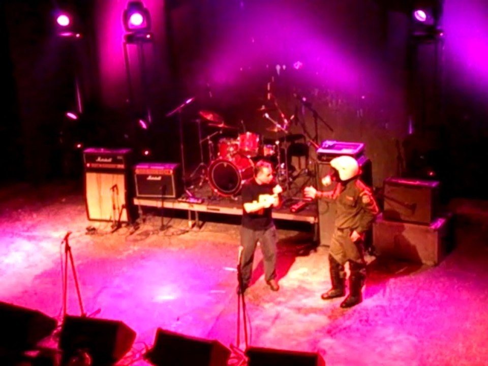 Μπαλούρδος - Ζαραλίκος, gagarin αντιφασιστικό ρόκ, 15/3/14