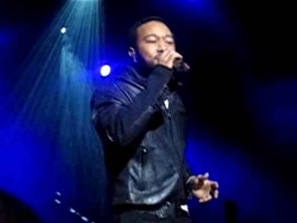 John Legend Paris Olympia