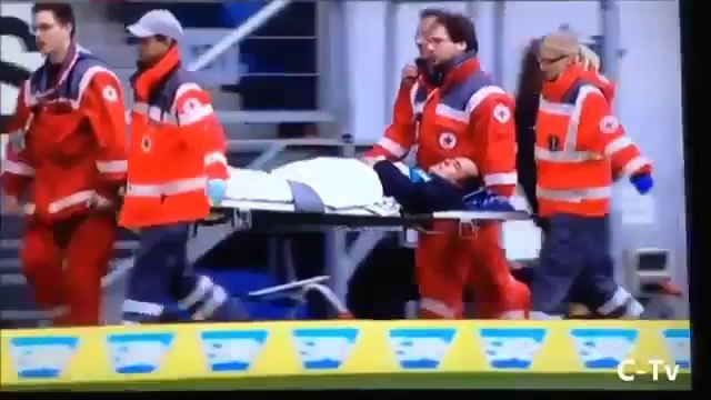 Andreas beck kameramana çarptı, kameraman hastanelik oldu!