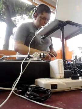 Playing Flash House With Technics SL1200 MK2