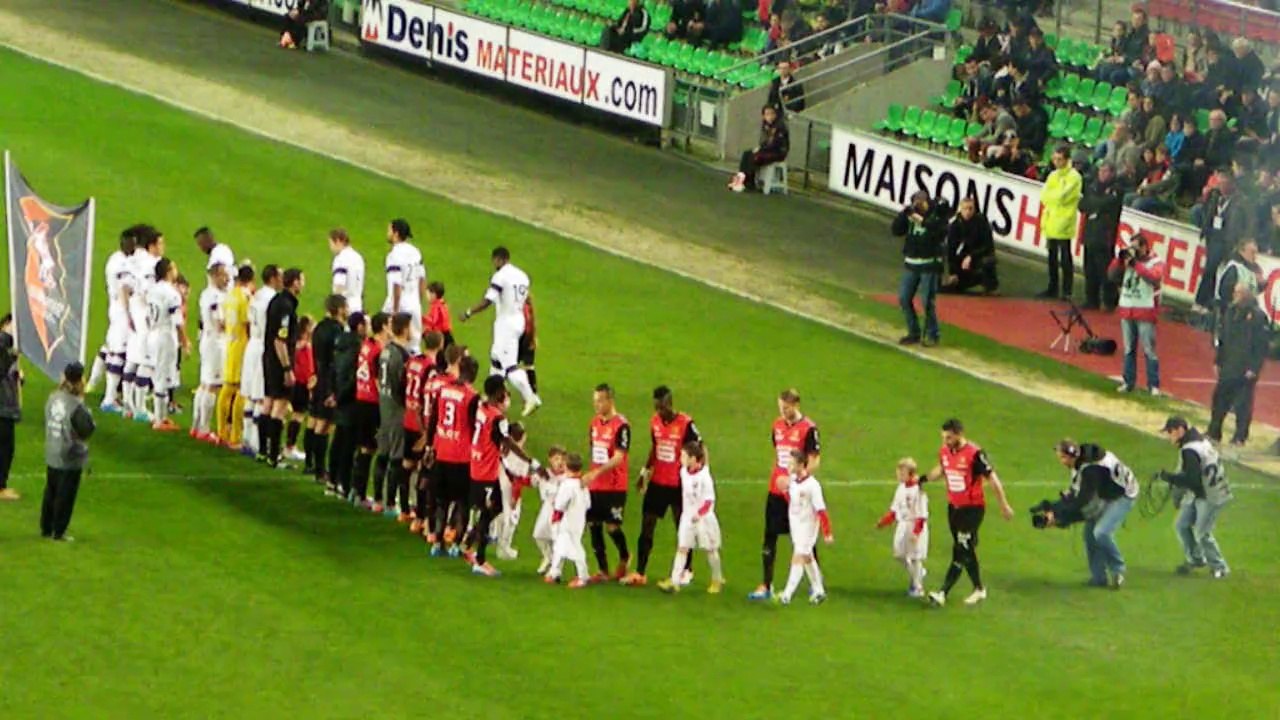 15/03/14 : SRFC-TFC : entrée des équipes