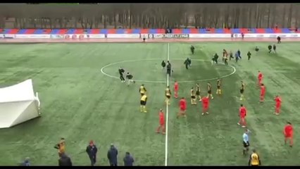 Massive tent flew into the pitch