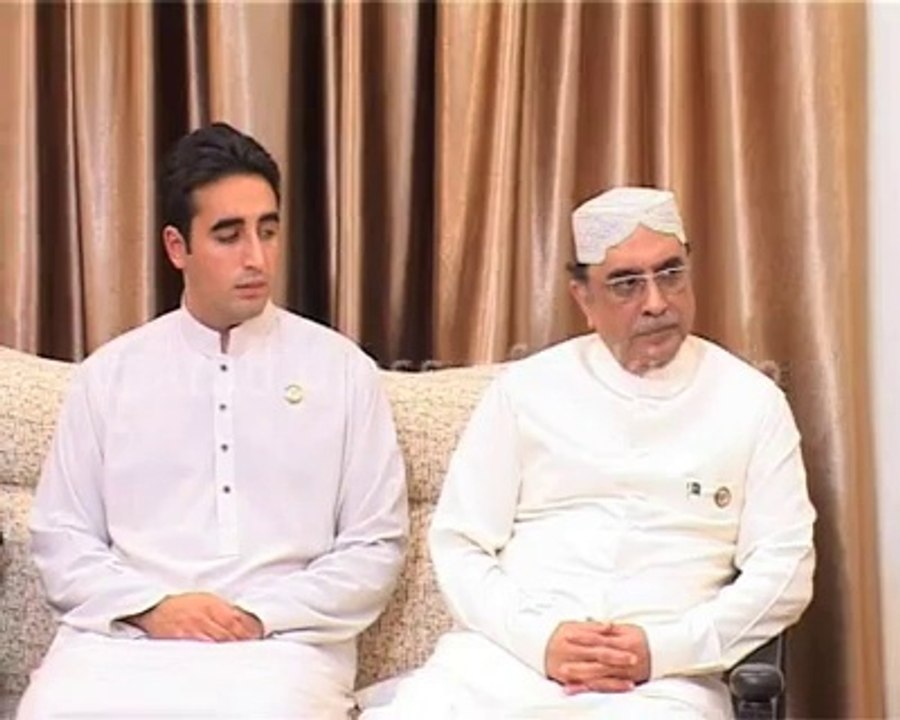 Leader of the Islamic Revolution Ayatollah Seyyed Ali Khamenei and Pakistani President Asif Ali Zardari  meet in Tehran,  2012.