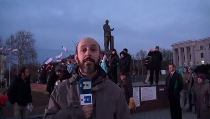 Informe a cámara: Crimea vive el referéndum separatista como un día de fiesta