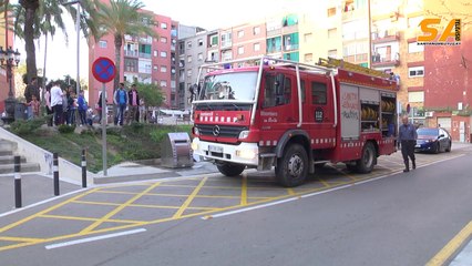 160314 incendi contenidor plaça catalunya
