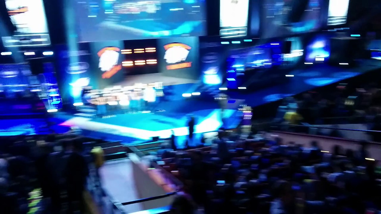 Arrivée des virtus.pro pendant la grande finale