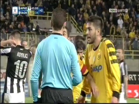 Άρης - ΠΑΟΚ επεισόδια μεταξύ παικτών 1