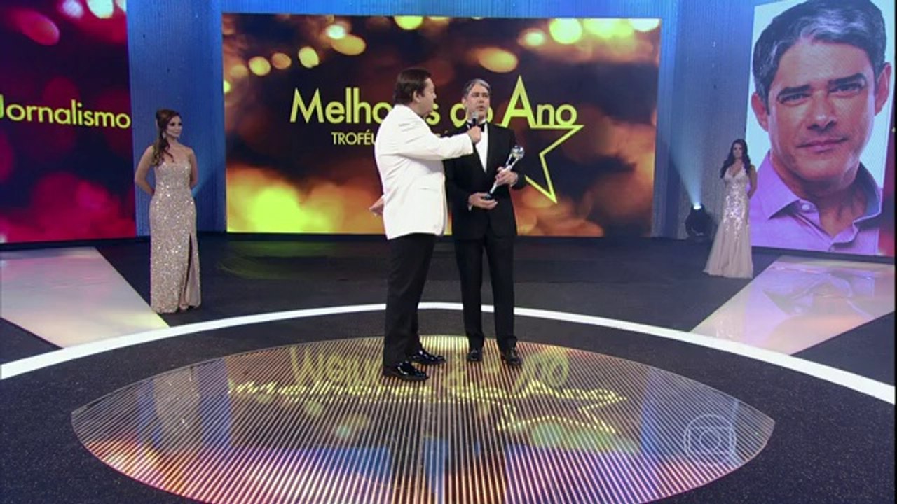William Bonner ganha o premio Melhores do Ano 2014