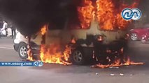 طلاب الإخوان يضرمون النيران بسيارة بث قناة ONtv أمام جامعة القاهرة