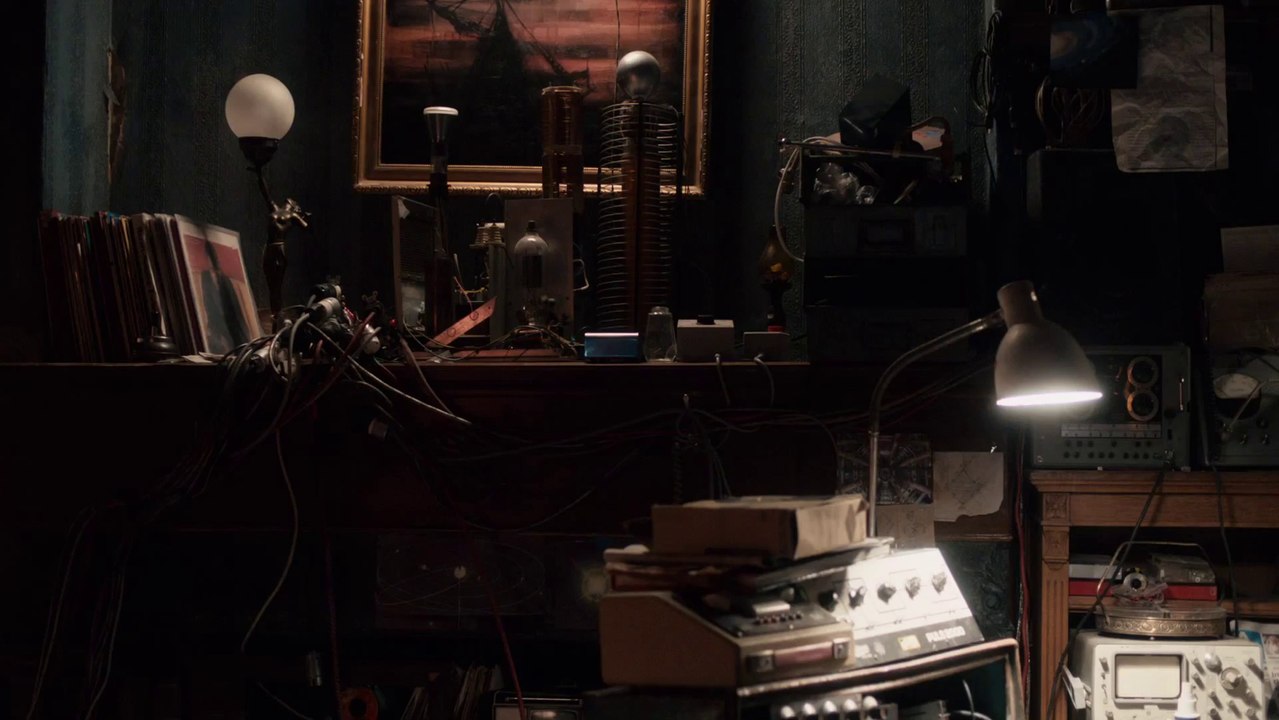 Only Lovers Left Alive Trailer -   Tilda Swinton, Tom Hiddleston, Mia Wasikowska,