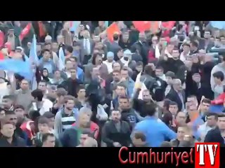 AKP'liler İzmir'de kafeye böyle saldırdı