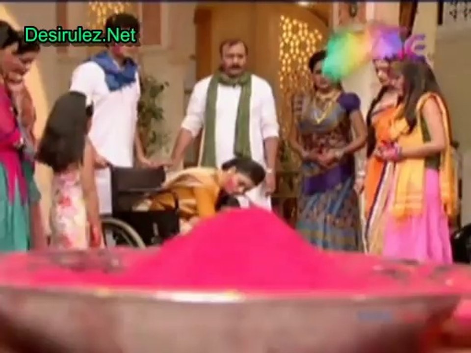 Aakhir Bahu Bhi Toh Beti Hi Hai - 17th March 2014 pt1