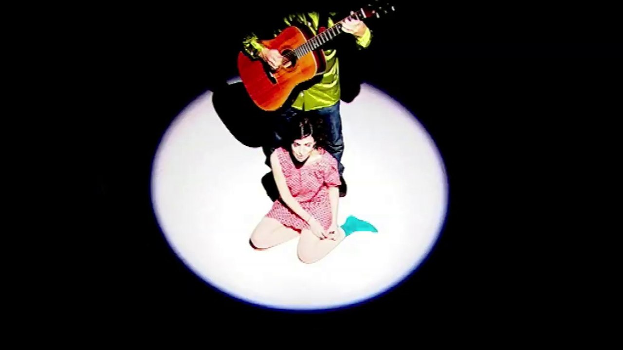 YAËL NAÏM / "Lachlom"