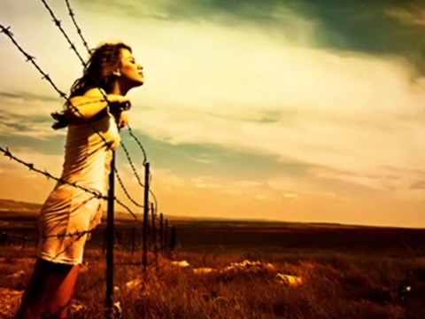 Kilit Vurdum Kalbime Ahmet Emre Boran Deniz Elitaş