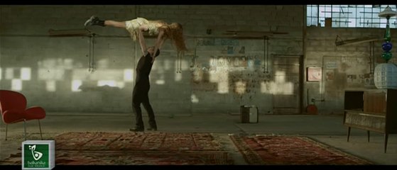 Paola - Krata me  (Official Video Clip)