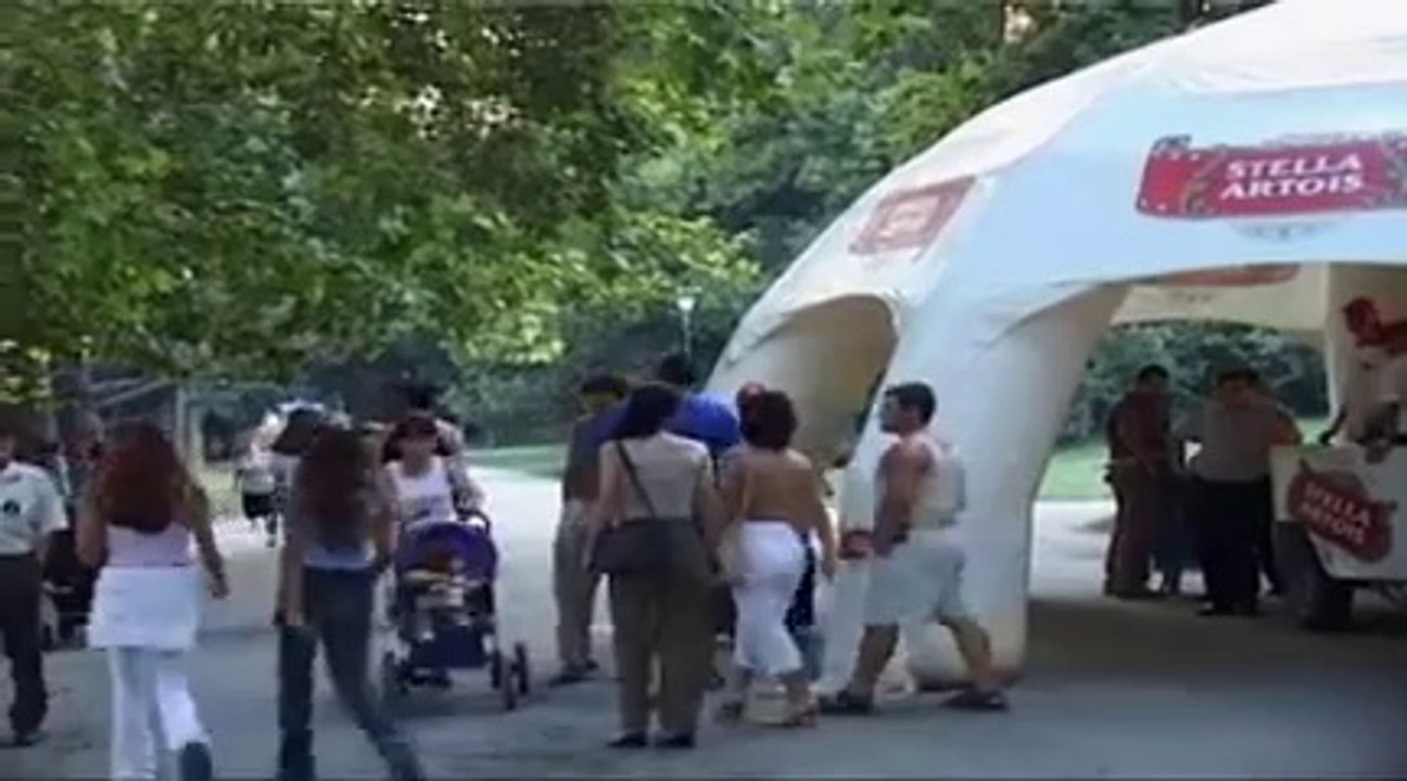 Stella Artois Roadshow of Eastern Europe 2002 Pt2 of 2[240P]