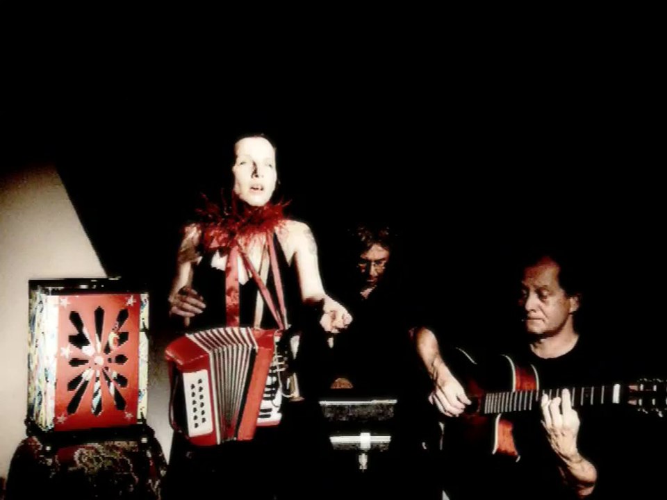 MERRET BECKER / "Zirkus"
