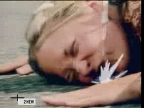 Blink 182 - First Date (music video)