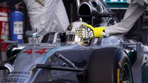 Rosberg dzieli się sukcesem z kolegami z zespołu