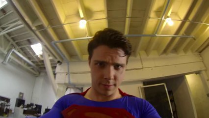 Superman avec sa nouvelle GoPro