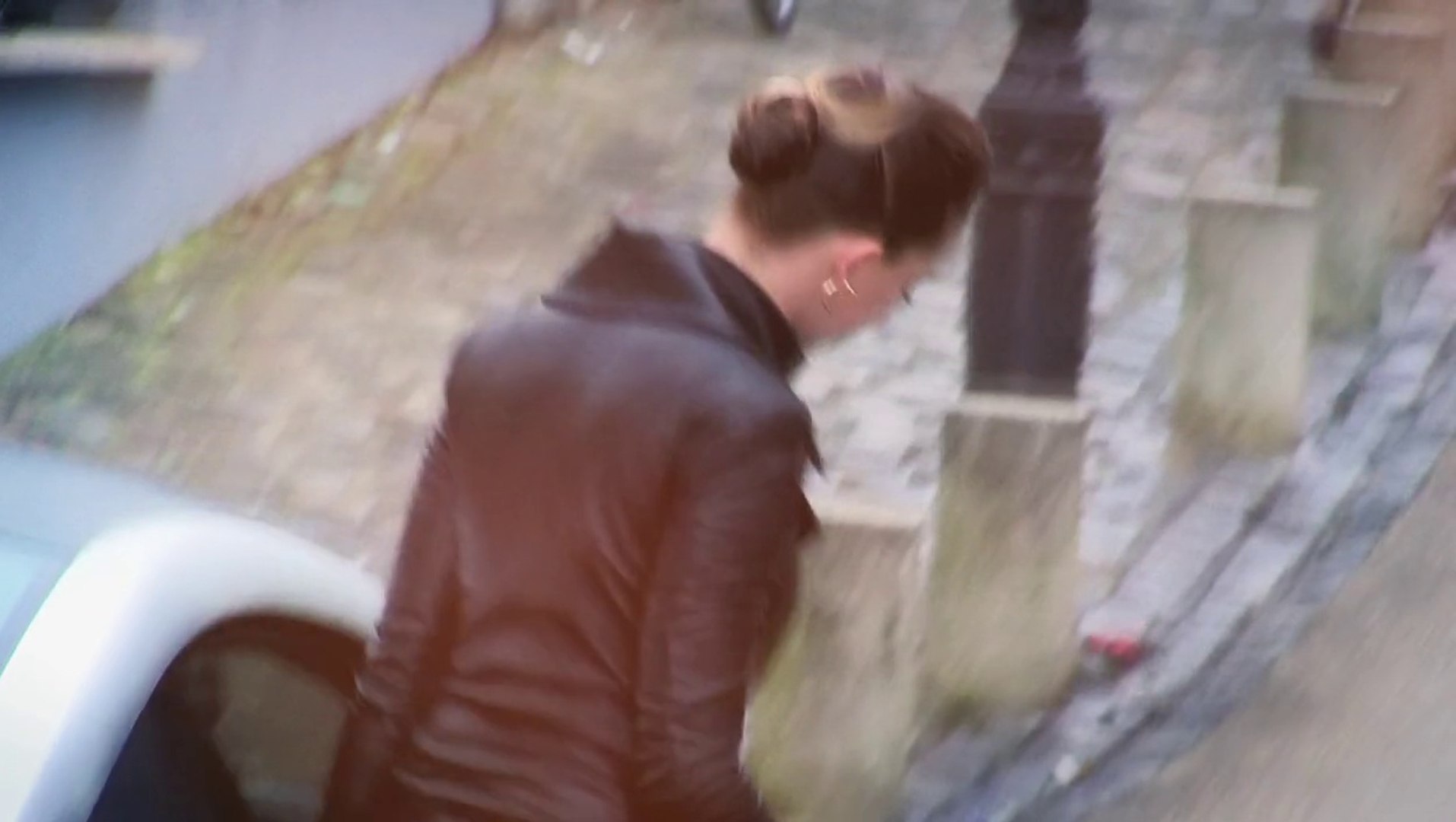 ⁣3 DAYS TO KILL - Featurette- Amber Heard (VOST)