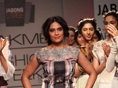 Richa Chadda on Ramp for Sounia Gohil At LFW