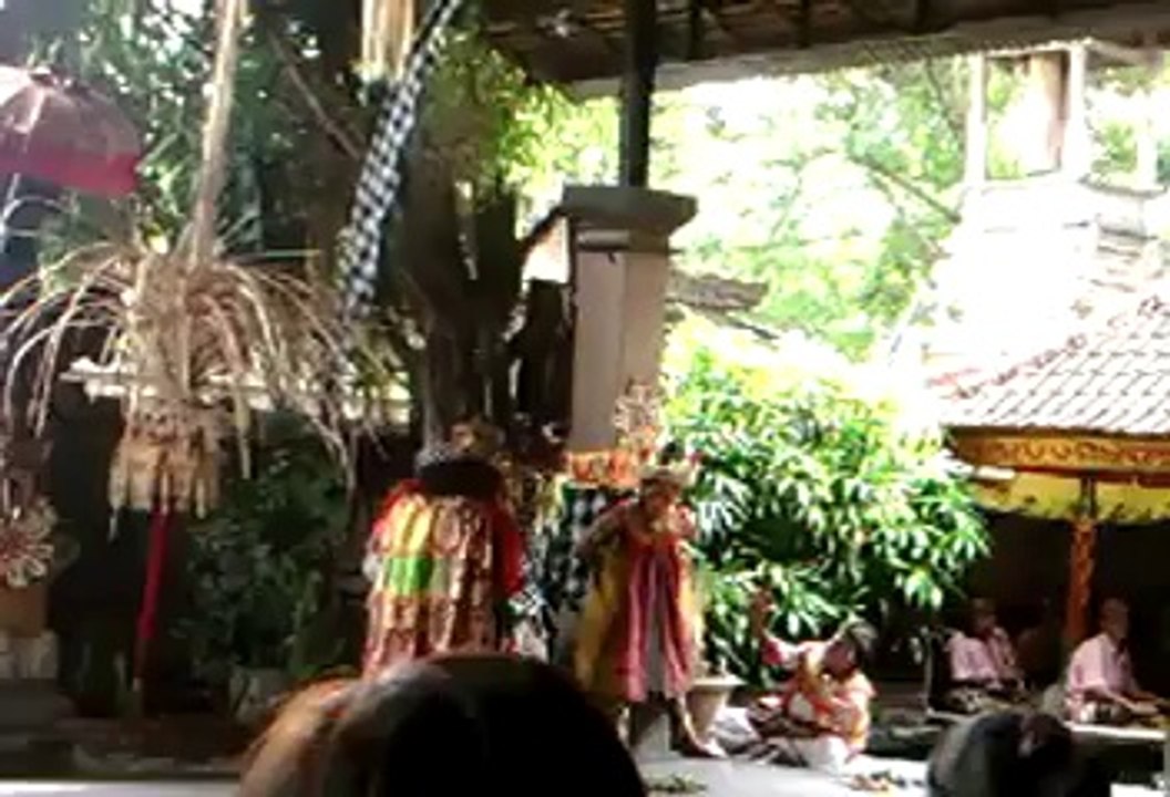 Bali theatre pt 3[240P]