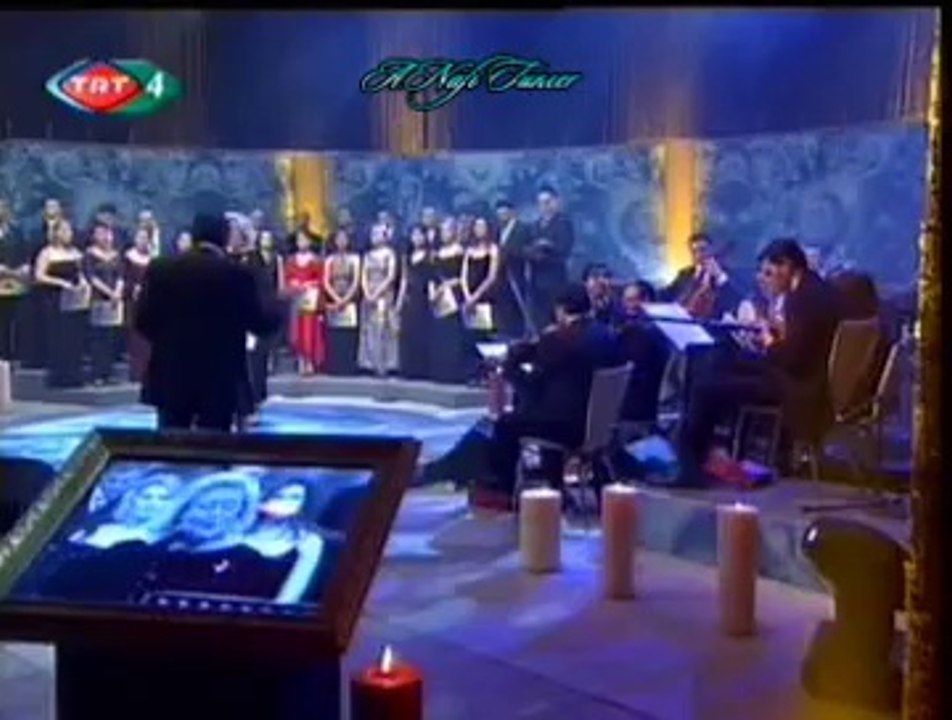 İnci ÇAYIRLI-Aşk Denilen Ateşe Yanalım Mı?