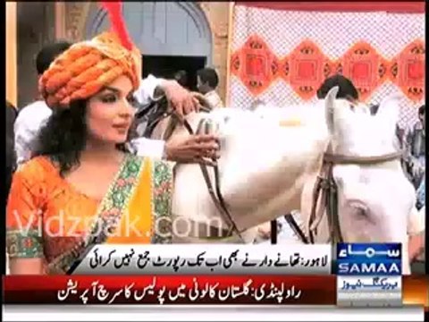 Controversial video - Court issues arrest warrant for actress Meera, Captain Naveed