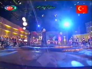 İnci ÇAYIRLI-Sen saçlarıma Koşan Aklar Gibisin