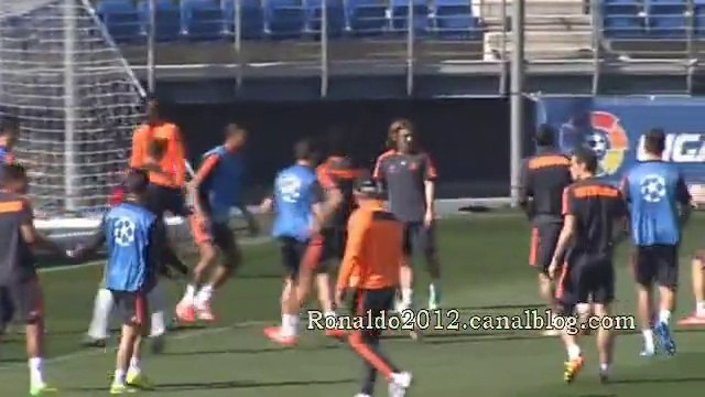 Real trains before match against Schalke Cristiano Ronaldo Casillas Sergio Ramos Bale Xabi