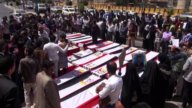 Yemen youth demand Saleh trial over uprising killings